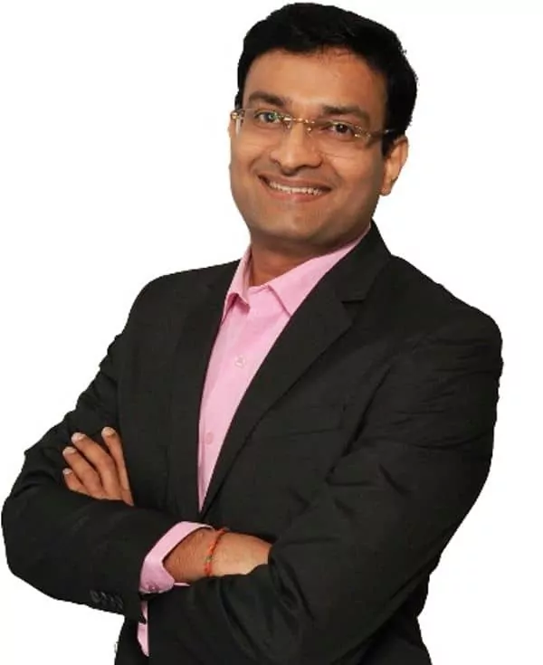 Prasanth Nair (IAS) Wife Photos Net Worth Height Age Date of Birth Family Girlfriend Biography